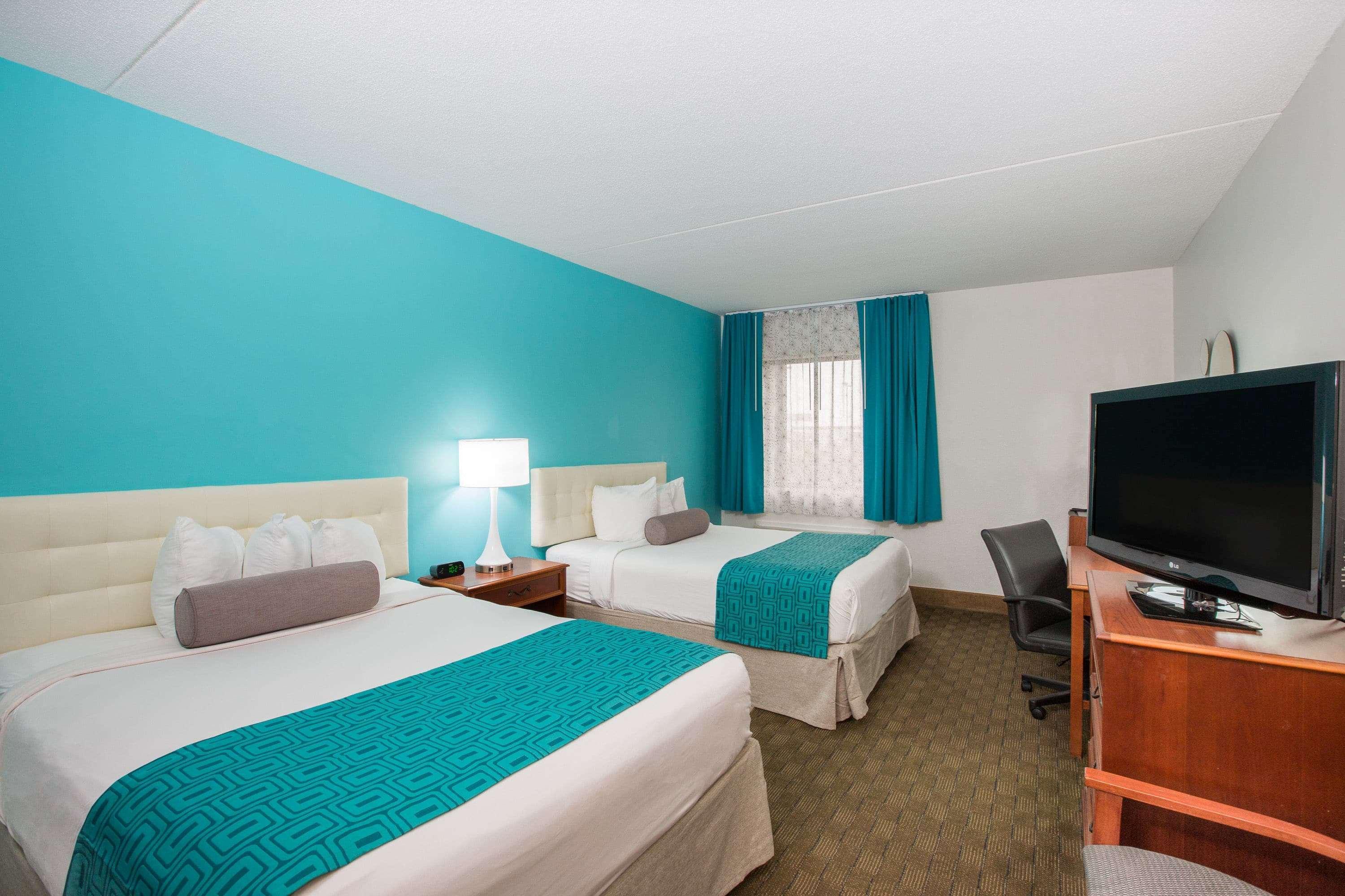 Howard Johnson By Wyndham Evansville East Exterior foto